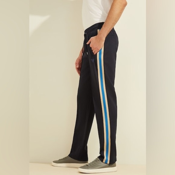 New GUESS Sports pants with a bib and contrasting side stripes SZ L - Picture 1 of 8